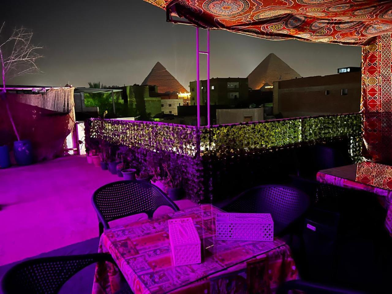 مبيت وإفطار Kafret el-Gabal Jana Pyramids View In 3 المظهر الخارجي الصورة