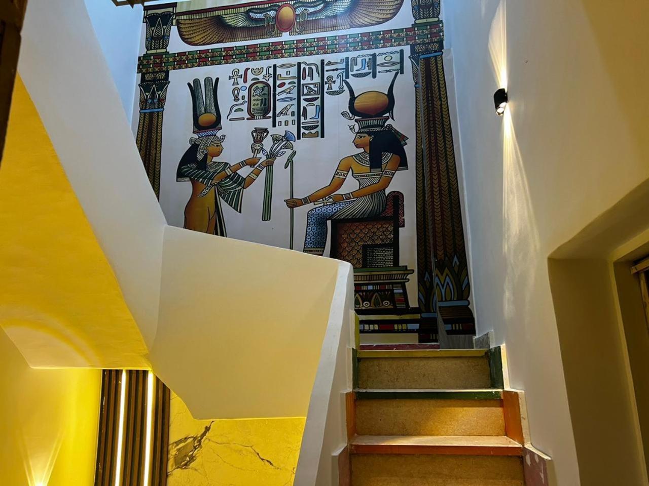 مبيت وإفطار Kafret el-Gabal Jana Pyramids View In 3 المظهر الخارجي الصورة